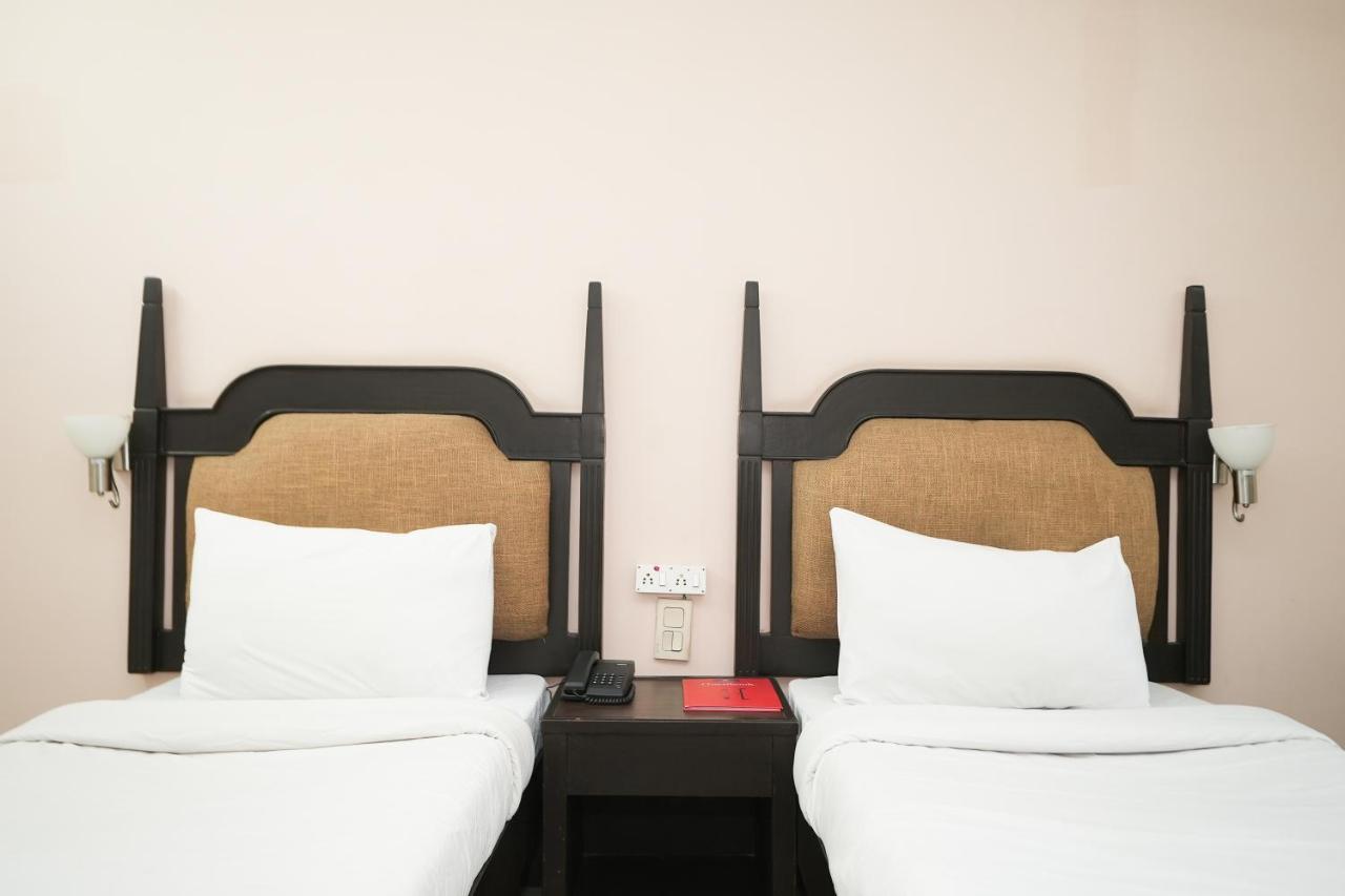 Stay Well Hotels & Homes Γκουργκάον Εξωτερικό φωτογραφία